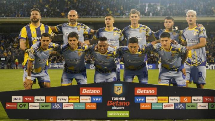El uno x uno en Central: en medio del desconcierto, Di María fue el que más buscó