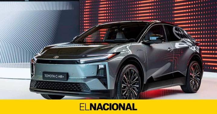 Toyota le inyecta más potencia al C-HR en una nueva versión con tracción a las cuatro ruedas