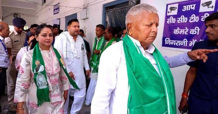 Ahead of poll battle, Lalu grappling with war within ‘pariwar’