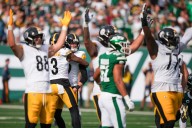 Late Steelers field goal sinks Jets as Aaron Rodgers throws 4 touchdowns