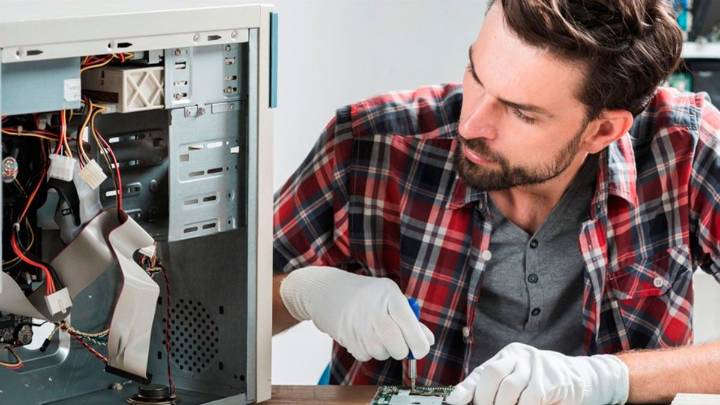 UCSE abre inscripción a cursos de electricidad, computación y dibujo técnico