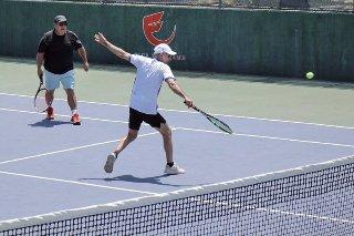 Se juegan las finales de tenis en la Copa Ags