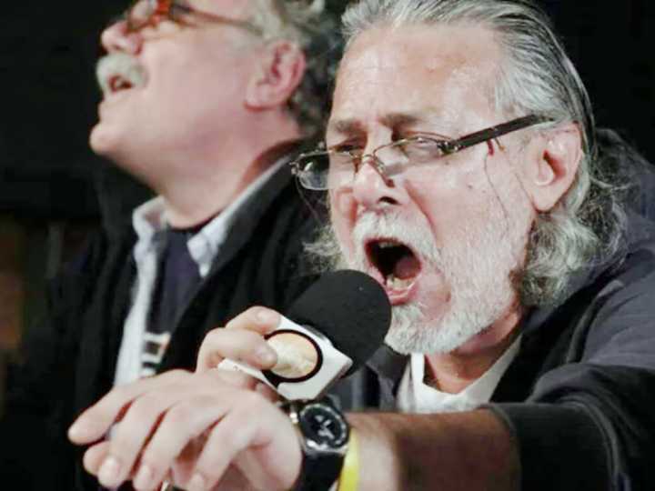 Dolor en el periodismo deportivo: murió el emblemático relator de fútbol Walter Saavedra
