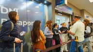 Arreglan en los aeropuertos los pasaportes fallados
