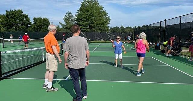 Raising money to expand public pickleball court space