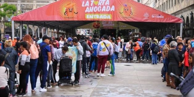 "No hay nada más tapatío que la torta ahogada"; celebran el Día Municipal de este platillo