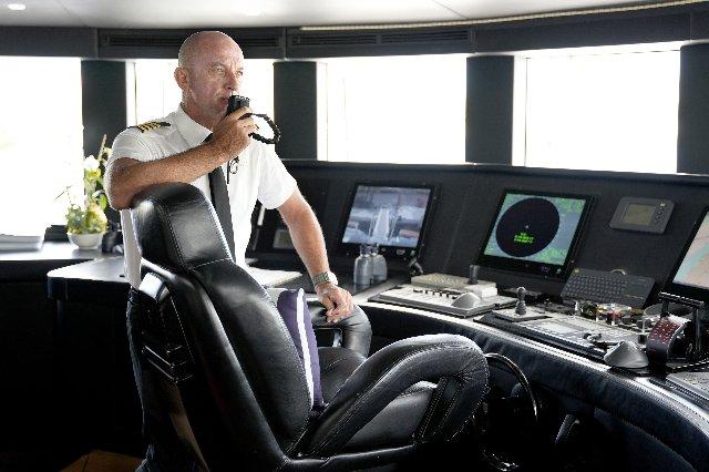 Below Deck's Captain Kerry Would Take Shirt Off If He 'Didn't Have a Dad Bod'