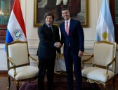 El presidente Milei mantuvo un encuentro bilateral con su par de Paraguay Santiago Peña
