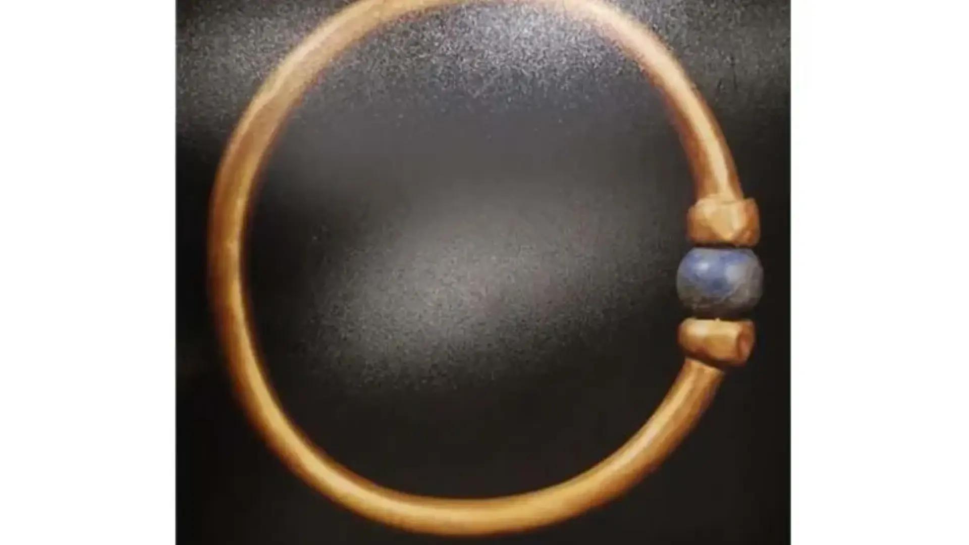Cuatro detenidos en Egipto por robar un brazalete de oro de hace 3.000 años