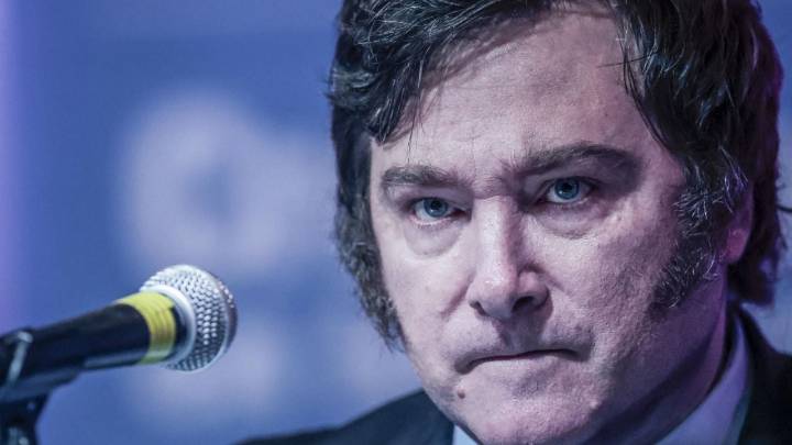 Javier Milei se reunió dos horas con su gabinete y comenzaron a definir la estrategia para octubre