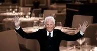 Con estrella Michelín: ¿Cómo es el primer restaurante fundado por Giorgio Armani hace 27 años en París?