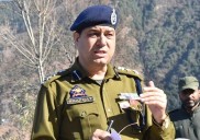SSP Poonch reviews security, hears grievances during Hill Kaka visit