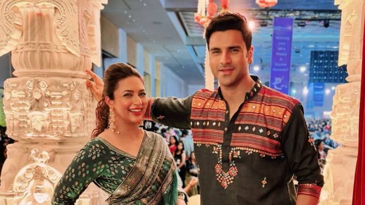 On Navratri, Divyanka Tripathi Is ‘Glad To Introduce’ Husband Vivek Dahiya To Garba