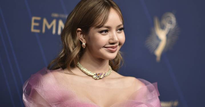Photos: See the red carpet looks at the 2025 Emmy Awards