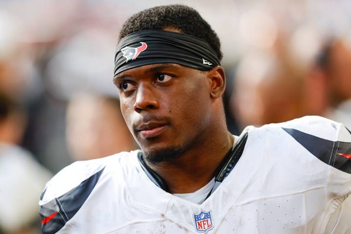 Who Should I Draft for Fantasy Football? Cam Ward, Woody Marks, Isaac TeSlaa, Trevor Etienne, Jalen Milroe, DJ Giddens, Kyle Monangai, Devin Neal, Elic Ayomanor, Mason Taylor, Jack Bech, Jalen Royals