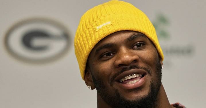 Micah Parsons set to make his Packers debut after dealing with back issue