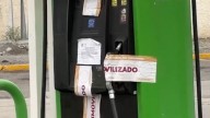Aseguran gasolinera en Saltillo por presunto huachicol; autoridades permanecen en estación