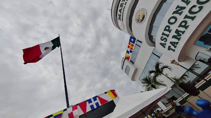 Dinero del huachicol fiscal terminó en donaciones a iglesias y mejoras de la Aduana de Tampico
