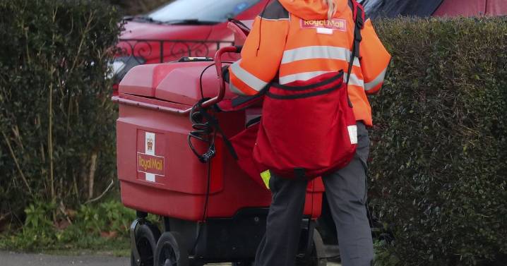 Royal Mail offering 20,000 new jobs starting within weeks