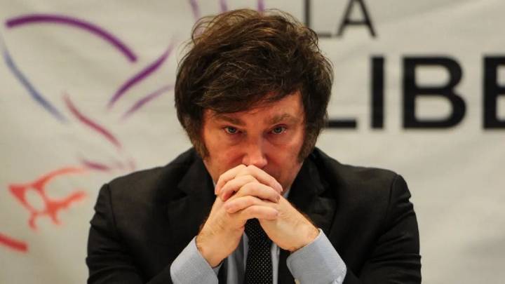 Javier Milei encabeza un acto en Tierra del Fuego y comienza a cerrar la campaña nacional