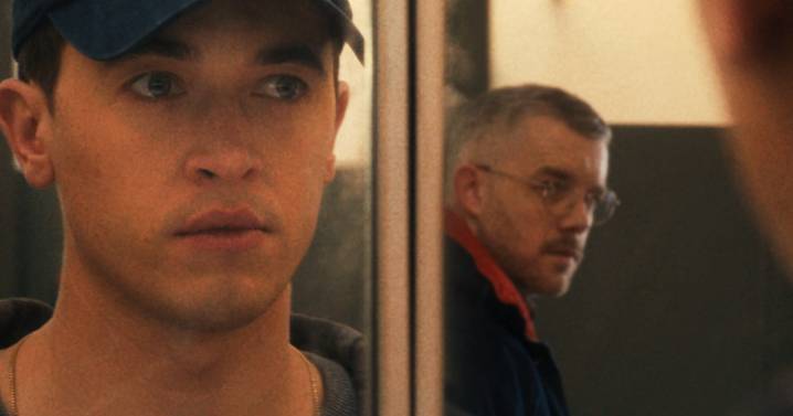 In ‘Plainclothes,’ Russell Tovey and Tom Blyth play lovers on opposite sides of the law