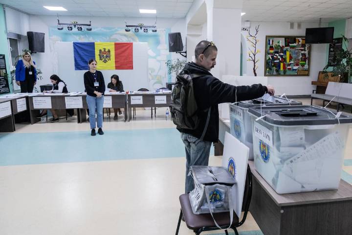 Moldavia: partido proeuropeo gana elecciones en medio de denuncias de injerencia rusa
