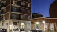 Un hombre se tiró de un cuarto piso y cayó encima de una señora: la mujer murió