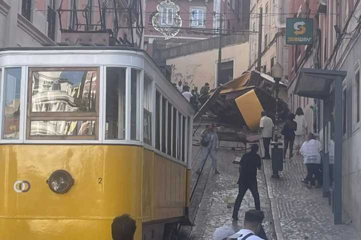 Descarrila funicular en Lisboa; al menos 20 víctimas