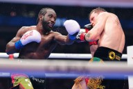 Terence Crawford captures super middleweight title with convincing win over Canelo Alvarez