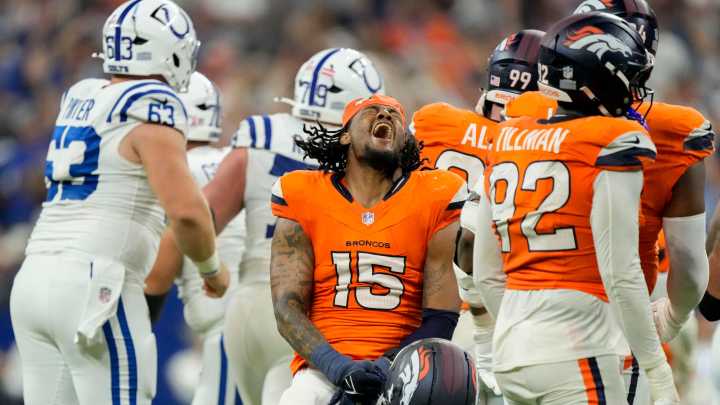 Reaction to leverage penalty at end of Denver Broncos