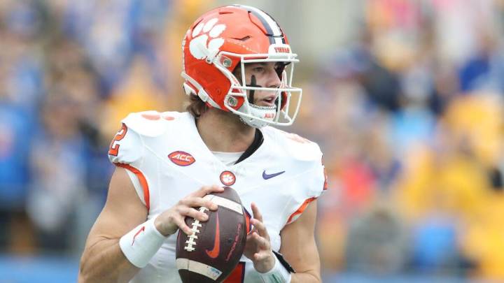 Clemson vs. Georgia Tech prediction, odds, time: 2025 Week 3 college football picks by expert on a 6