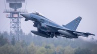 Dos cazas de la OTAN obligados a interceptar cinco aviones rusos cerca del espacio aéreo de Lituania