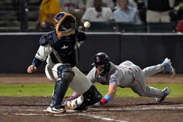 Here are the 2 ways the Red Sox can clinch a wild card spot today