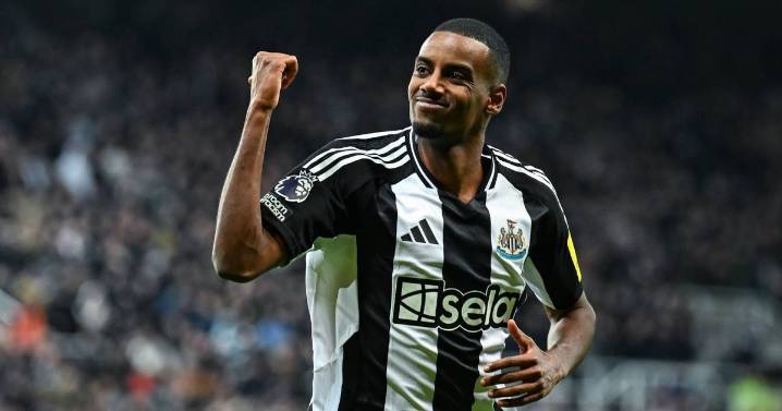 Alexander Isak forces another transfer after U-turn and contract refusal