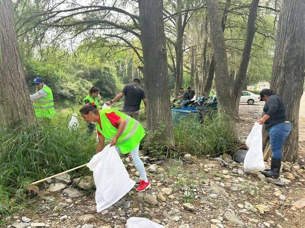Realiza Santiago jornada de limpieza en el río La Chueca