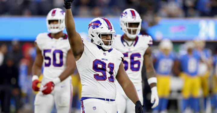 Latest on the injury suffered by DT Ed Oliver