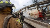 Chofer originario de Maltrata uno de los lesionados en explosión de pipa en Iztapalapa; familiares piden ayuda