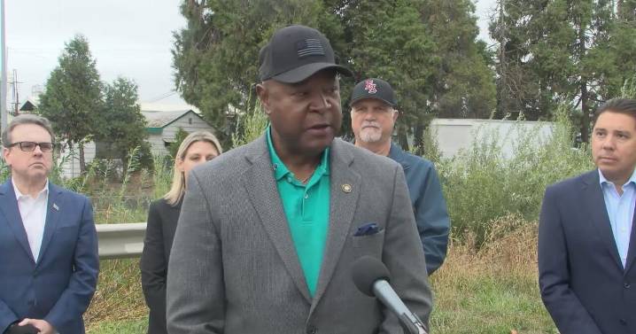 Officials confirm fake bomb threats sent to Eugene lawmakers house