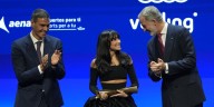 Así es el vestido que lució Aitana en su selfie con el Rey Felipe VI