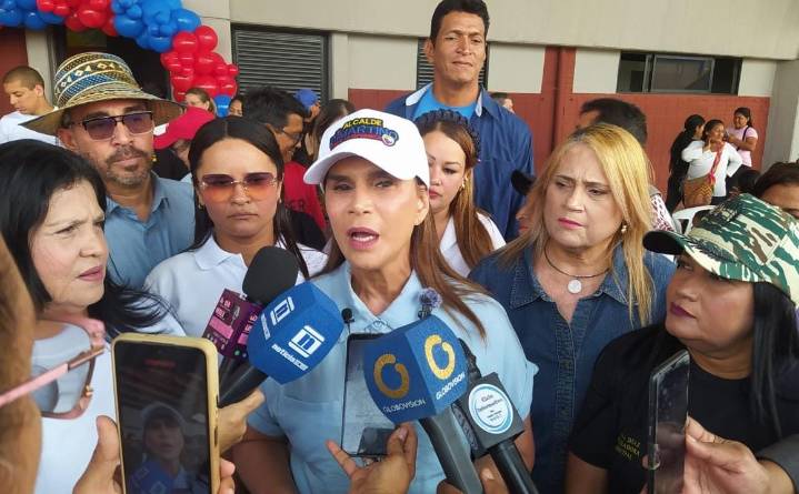 Jornada ‘Soy Venezolano’: Alcaldía de Maracaibo entrega actas de nacimiento extemporáneas a niños y niñas