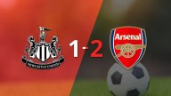 Premier League: Arsenal voltea el marcador y triunfa 2 a 1 ante Newcastle United con gol agónico