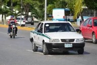 Autorización de taxímetros dependerá del análisis que realiza el Imoveqroo sobre solicitudes de aumento a las tarifas, señaló el director Rafael Hernández