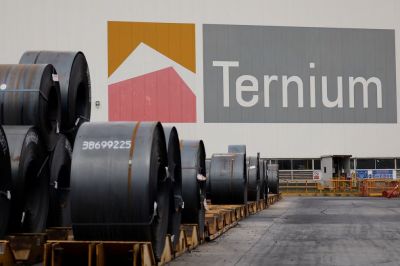 Por un conflicto gremial, se paralizó el alto horno de la planta de Ternium en San Nicolás