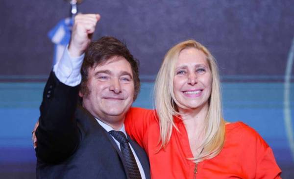 El Gobierno denunció una operación de inteligencia tras la filtración de los audios de Karina Milei