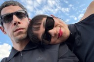 Enamorado. Esteban Lamothe mostró la intimidad de su relación con Débora Nishimoto y sorprendió