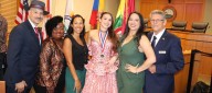 Alcaldía de Tampa entrega Medalla de Honor a la Reina del Carnaval, Michelle Char