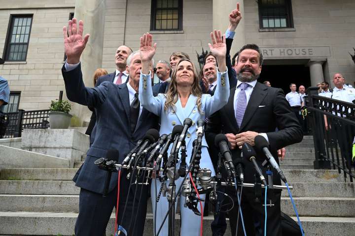 Special prosecutor wants to search Karen Read’s phone for evidence of witness intimidation