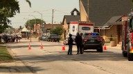 ICE target is shot and killed after injuring officer in Chicago