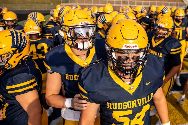 See Michigan high school football playoff picture heading into Week 6