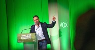 El Supremo rechaza la querella del PSOE contra Abascal por decir que el pueblo querrá colgar a Sánchez de los pies
